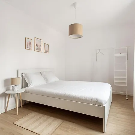 Altido Stunning Flat With Balcony アパート Buraca