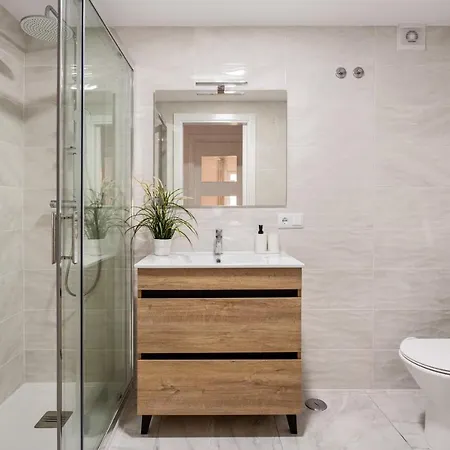 Altido Stunning Flat With Balcony Buraca